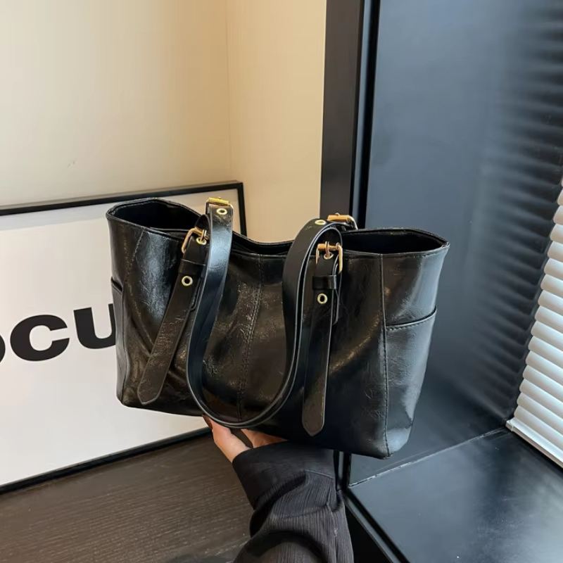 Luxury Bags Korea - 大容量無地ハンドバッグ レディース 2025 韓国風 多機能チェーンショルダーバッグ 高級ミニマリストトートバッグ