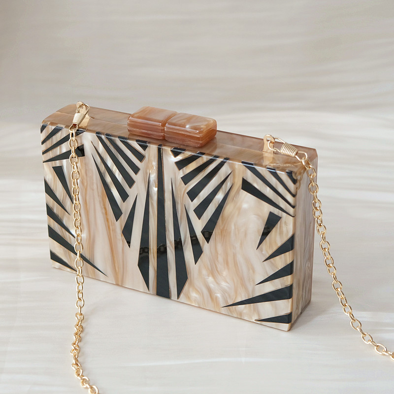 Luxury Bags Cute - 新しいトレンディなハンドバッグファッション女性バッグブラウンストライプアクリル高級パーティーイブニングバッグ女性かわいいウェディングボックスヴィンテージクラッチ財布