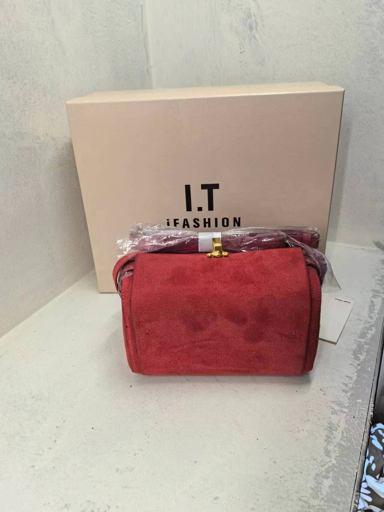 Luxury Bags Cute - 女性のためのヴィンテージデザインのハンドバッグ,小さな赤い財布,ショルダーバッグ,旅行,ファッション,パーティー,豪華,新しい