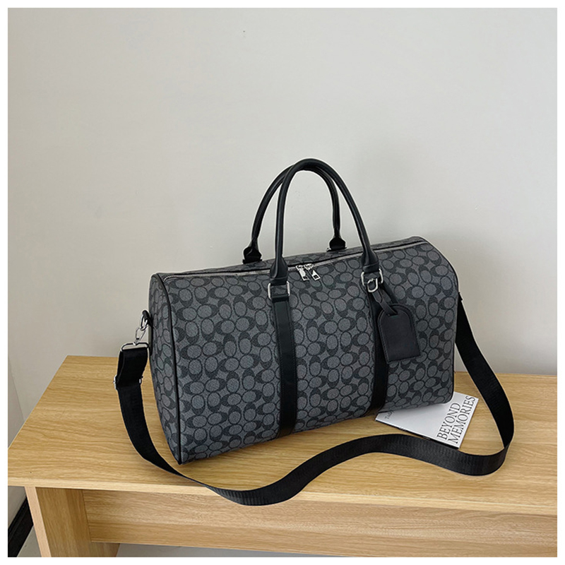 Weekender Bag Duffle - Pu レザージムバッグトラベルトートダッフル女性スポーツフィットネスビジネスカジュアル荷物ハンドバッグアウトドアショルダー週末バッグ男性のための