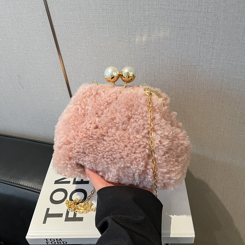 豪華なファー付きクロスボディショルダーバッグ、女性用冬の新作 - Luxury Bags Korea のレビューと価格