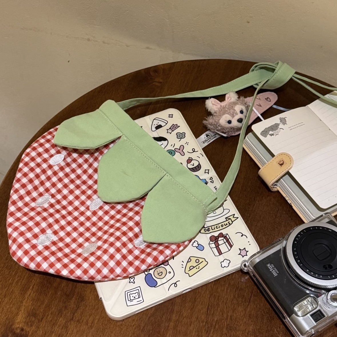 女性用ショルダーバッグ日本のかわいい面白いイチゴかわいい甘い - Luxury Bags Cute のレビューと価格