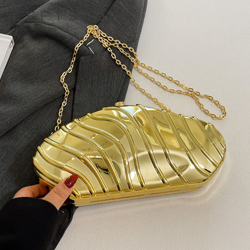 左側スモールゴールドアクリルクロスボディバッグ女性のための  - Luxury Y2K Bags のレビューと価格