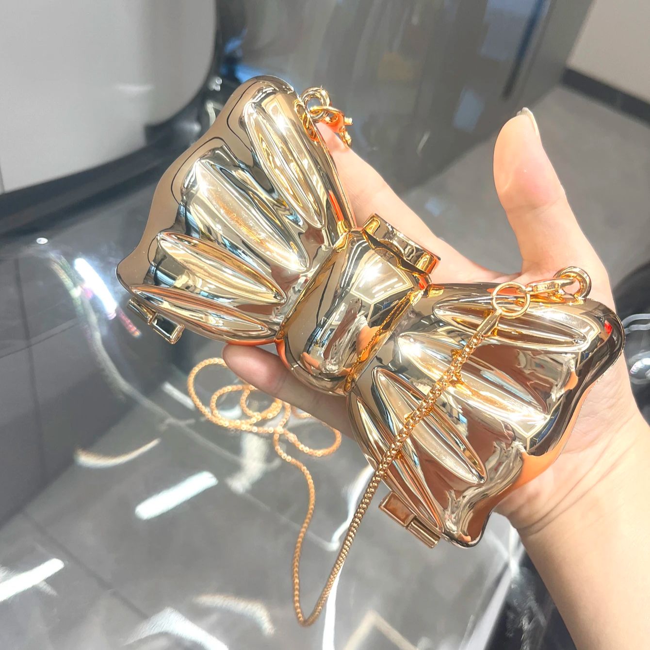 ゴールデンイブニングバッグ財布とハンドバッグ高級デザイナーシ - Luxury Bags Trending のレビューと価格