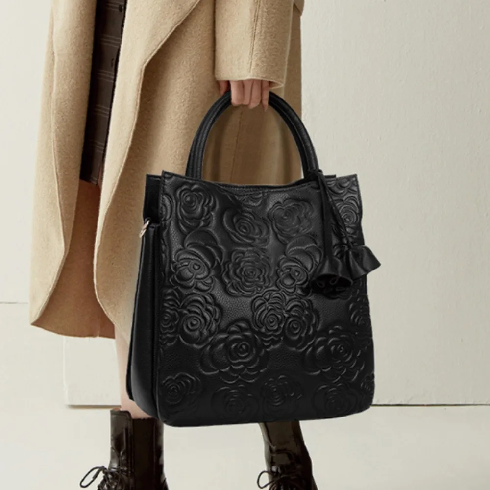 軽やかな高級感漂うエレガントなレトロ風レディース大容量花柄ハ - Luxury Bags Vegan Leather のレビューと価格