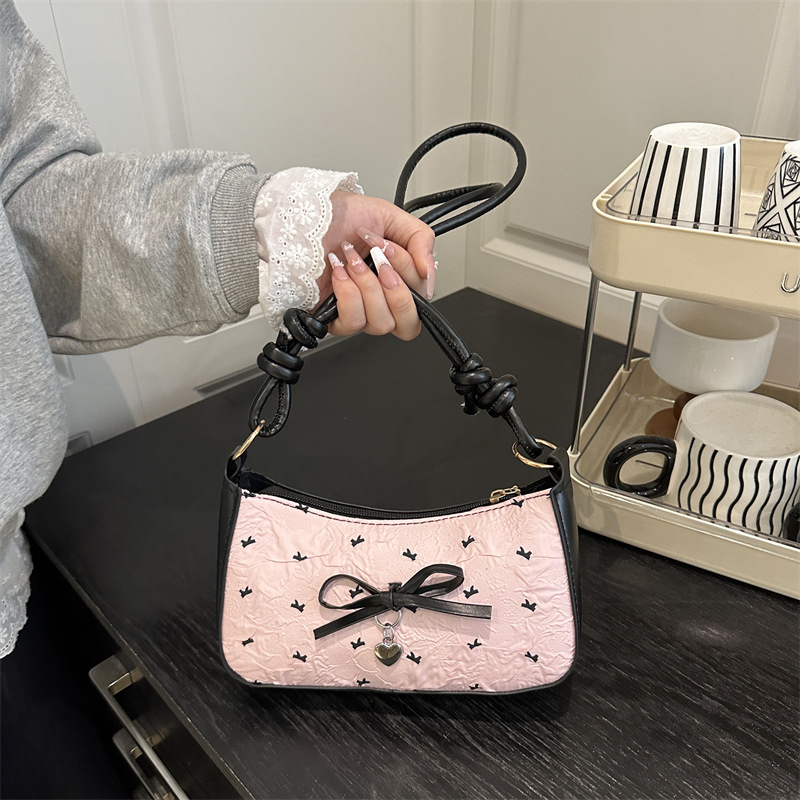 Y2k ピンクのリボン脇の下バッグ、女性用、新しいファッショ - Luxury Y2K Bags のレビューと価格