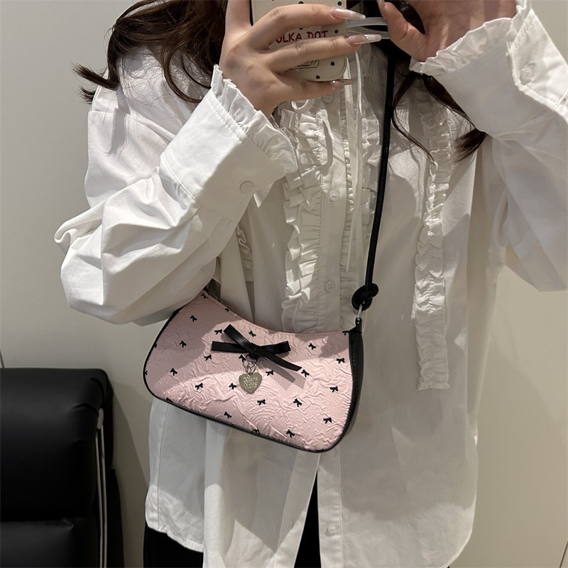 Y2k ピンクのリボン脇の下バッグ、女性用、新しいファッショ - Luxury Y2K Bags のレビューと価格