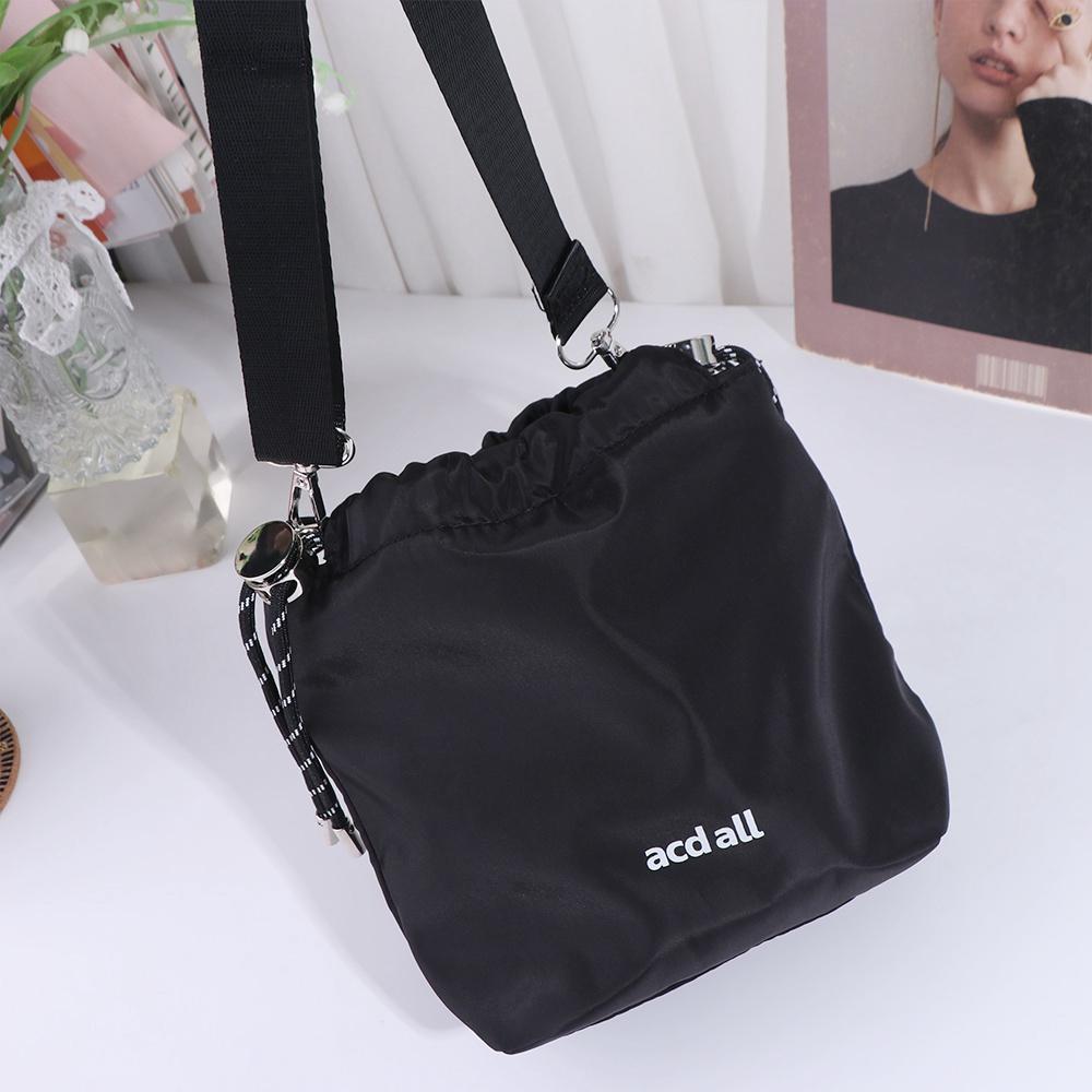クールな韓国スタイル黒巾着バケツバッグナイロンポータブル I - Luxury Bags Korea のレビューと価格