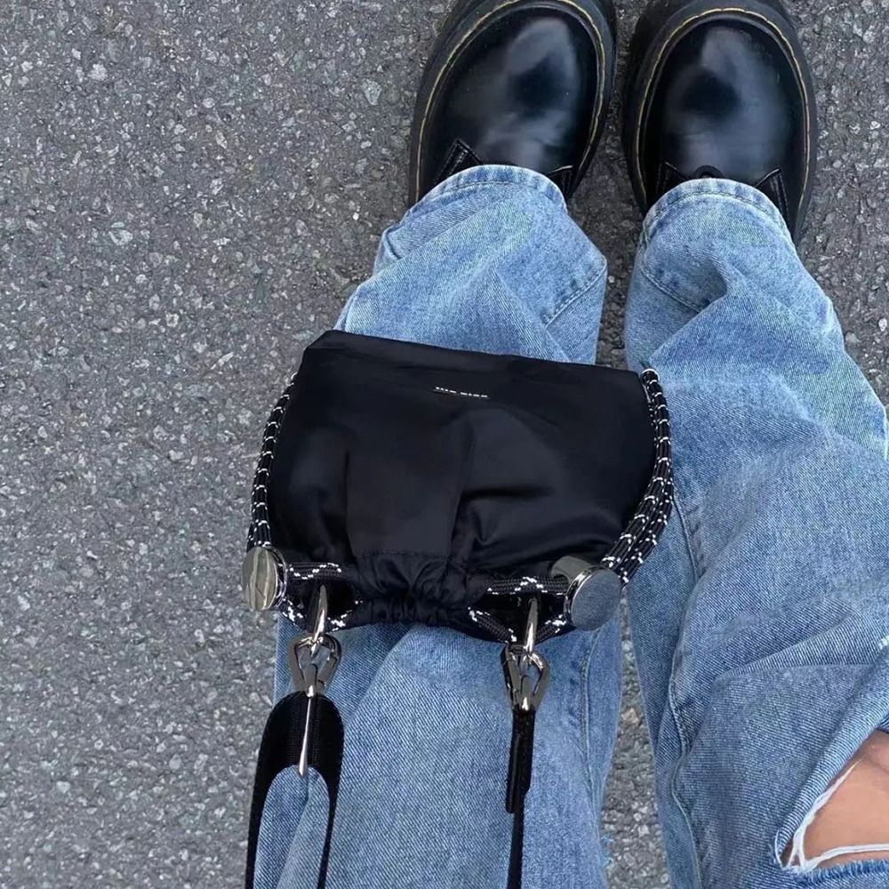 クールな韓国スタイル黒巾着バケツバッグナイロンポータブル I - Luxury Bags Korea のレビューと価格
