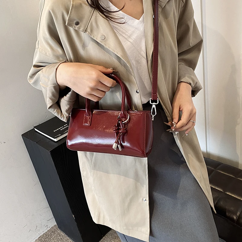 女性用レザーショルダーバッグ,トップハンドル付きレディースハ - Luxury Y2K Bags のレビューと価格