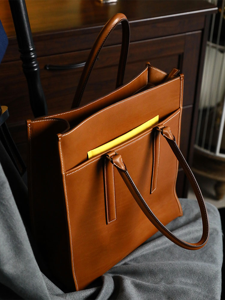 ブラウンの大容量トートバッグ レディース 2026年新作 高 - Luxury Bags 2026 のレビューと価格