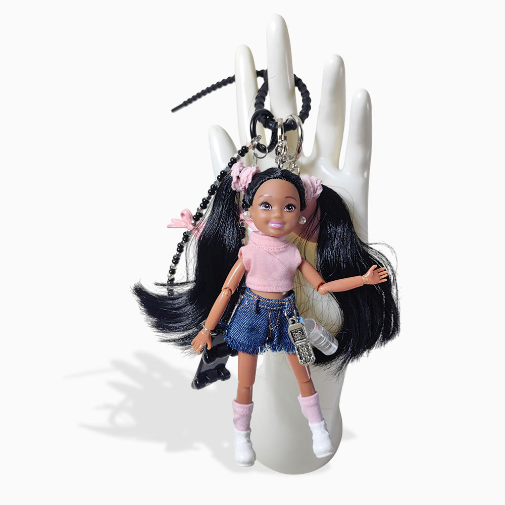 ファッションスケートボードガールドールキーホルダー、ボウチェ - Luxury Bags Girls のレビューと価格